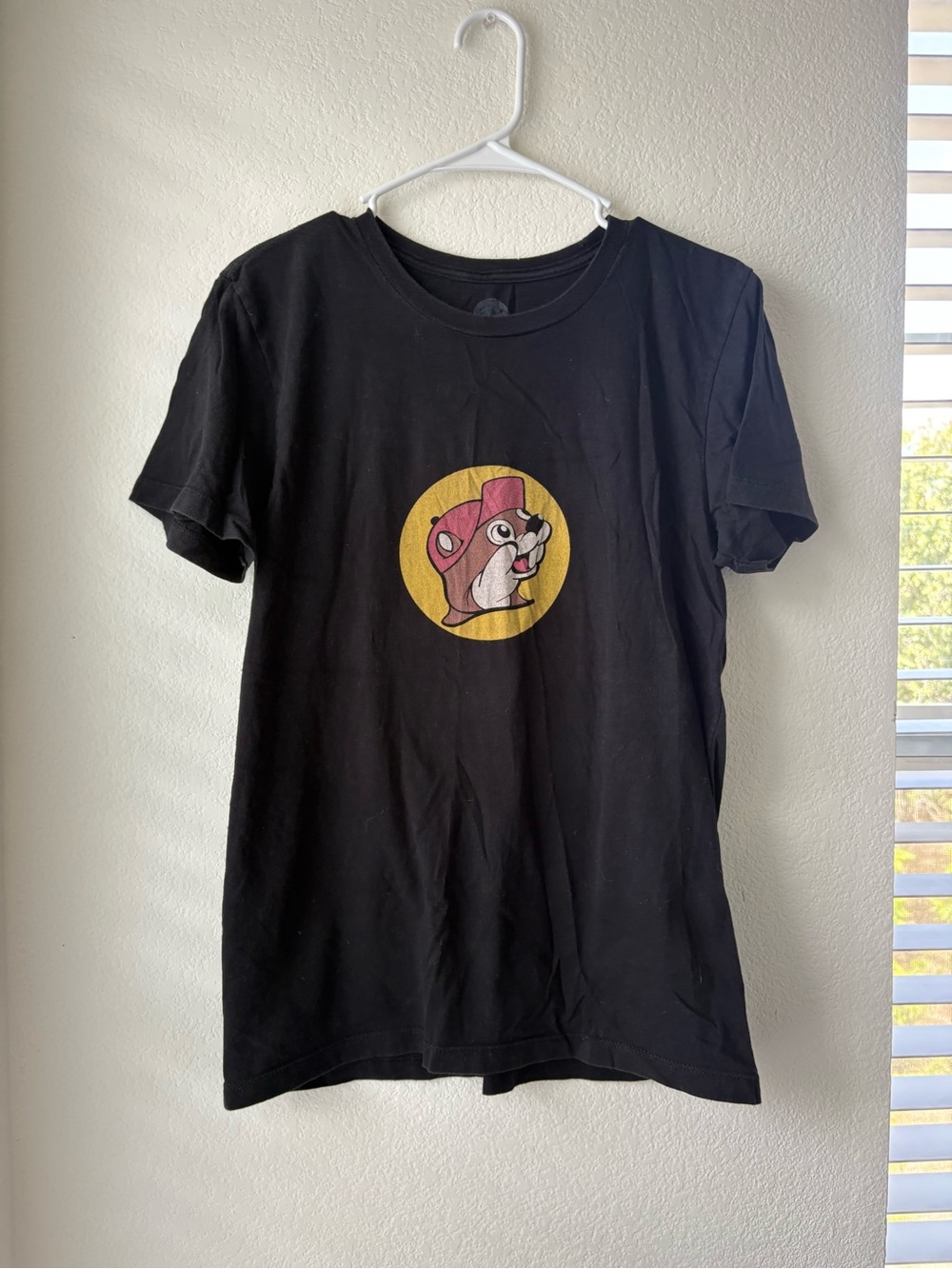 BUC-EE’S Black Graphic Tee